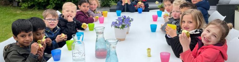 K3 gaat naar juf Sigrid